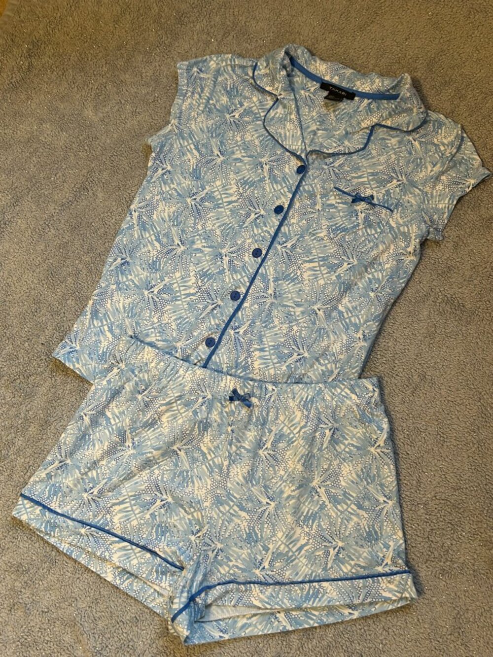 Tahari 2 pc Short Sleeve Pajama Set | Women's Medium | Like New!